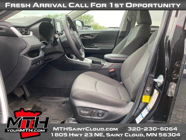 used 2022 Toyota RAV4 Hybrid car, priced at $27,899