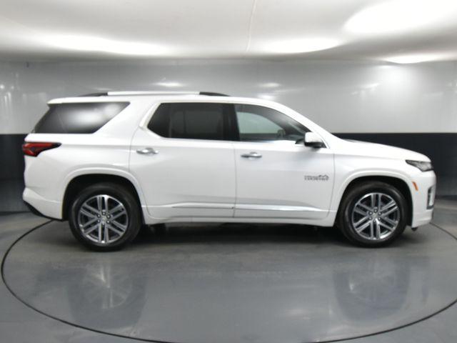 used 2023 Chevrolet Traverse car, priced at $44,993