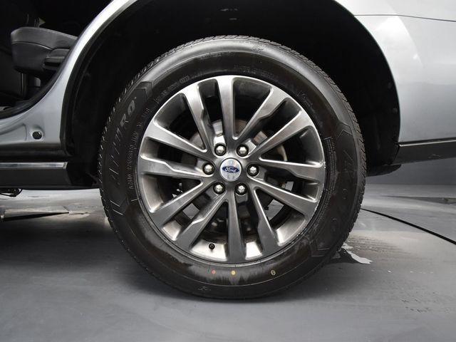 used 2021 Ford Expedition car, priced at $47,993