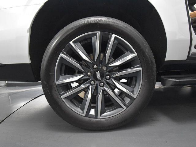 used 2022 Cadillac Escalade ESV car, priced at $68,799