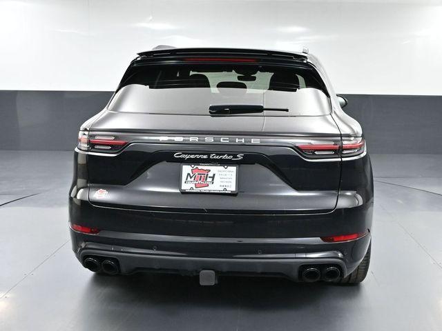 used 2022 Porsche Cayenne E-Hybrid car, priced at $117,993