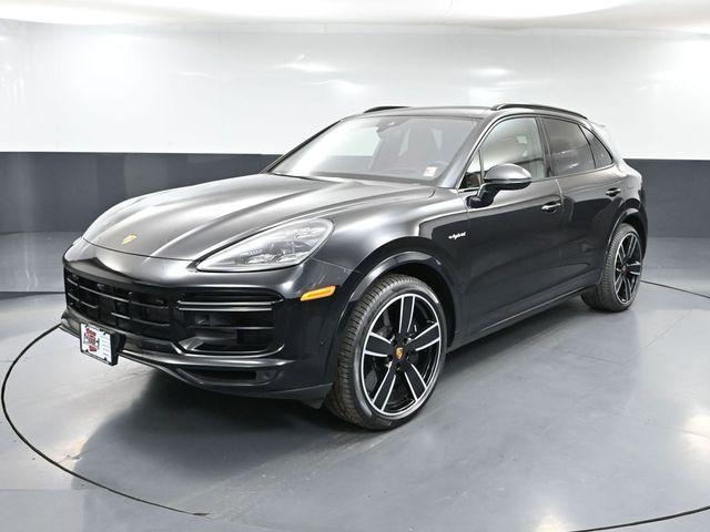 used 2022 Porsche Cayenne E-Hybrid car, priced at $117,993