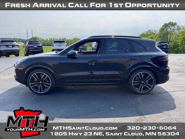 used 2022 Porsche Cayenne E-Hybrid car, priced at $119,993