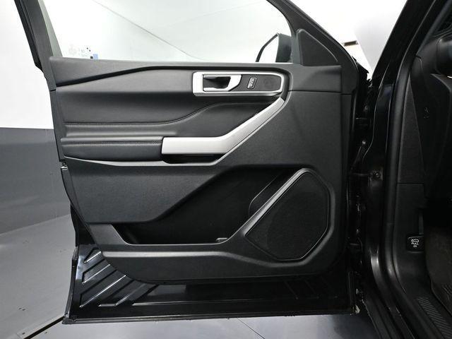 used 2023 Ford Explorer car, priced at $25,993