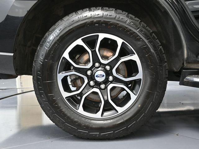used 2023 Ford Expedition car, priced at $39,793