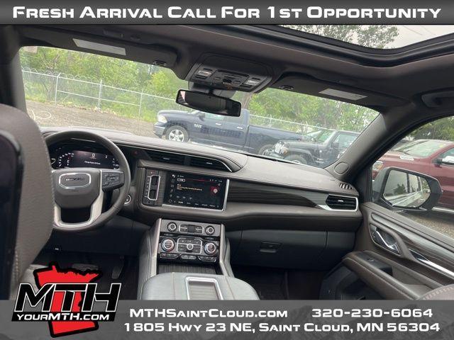 used 2023 GMC Yukon XL car, priced at $68,993