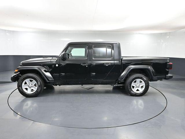 used 2021 Jeep Gladiator car, priced at $22,693