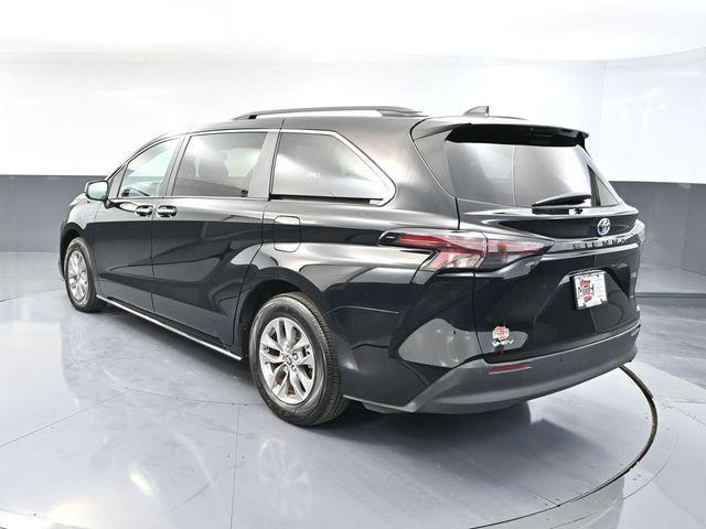 used 2025 Toyota Sienna car, priced at $43,993