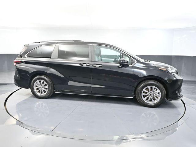 used 2025 Toyota Sienna car, priced at $43,993