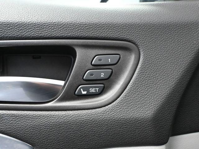 used 2020 Acura MDX car, priced at $19,293