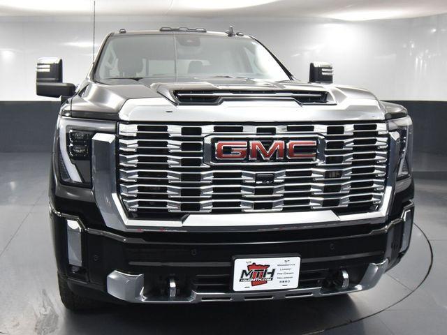 used 2024 GMC Sierra 2500 car, priced at $75,993