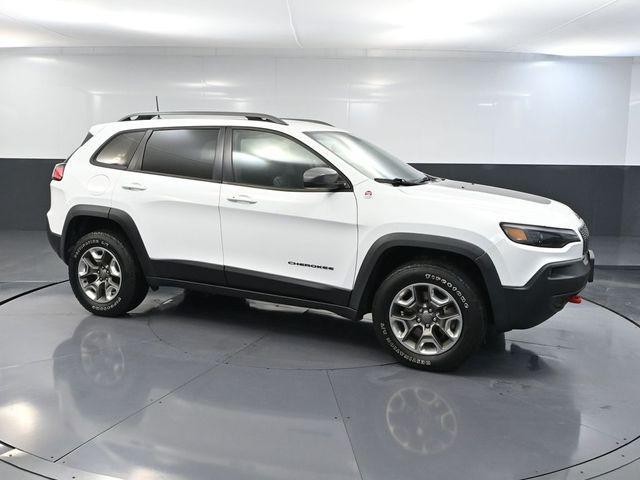 used 2019 Jeep Cherokee car, priced at $17,693
