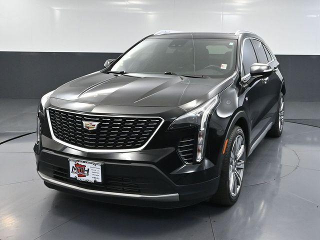 used 2022 Cadillac XT4 car, priced at $26,893