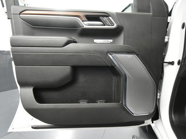 used 2024 GMC Sierra 1500 car, priced at $55,555