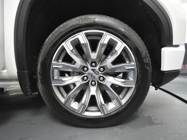 used 2024 GMC Sierra 1500 car, priced at $55,555