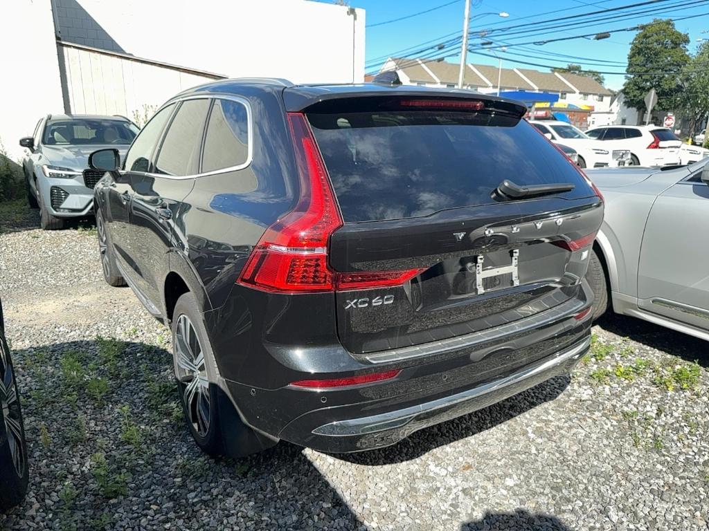 used 2022 Volvo XC60 Recharge Plug-In Hybrid car, priced at $41,249