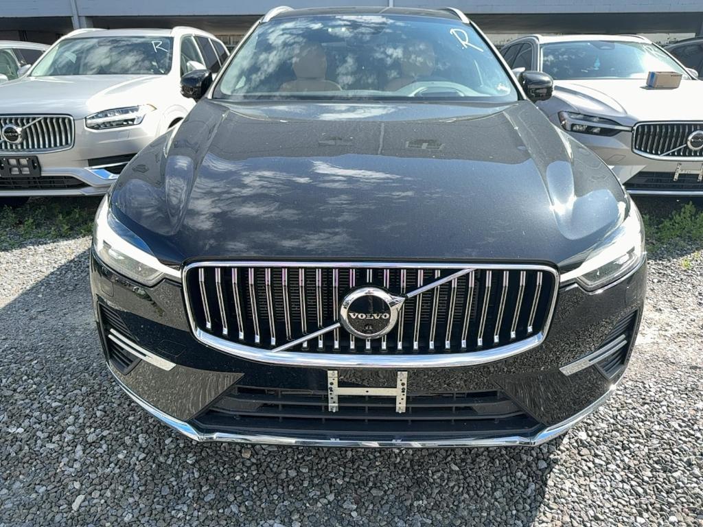 used 2022 Volvo XC60 Recharge Plug-In Hybrid car, priced at $41,249