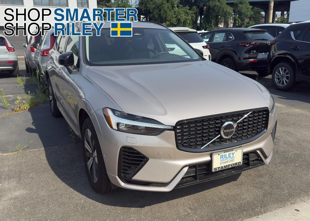 new 2025 Volvo XC60 Plug-In Hybrid car, priced at $65,850