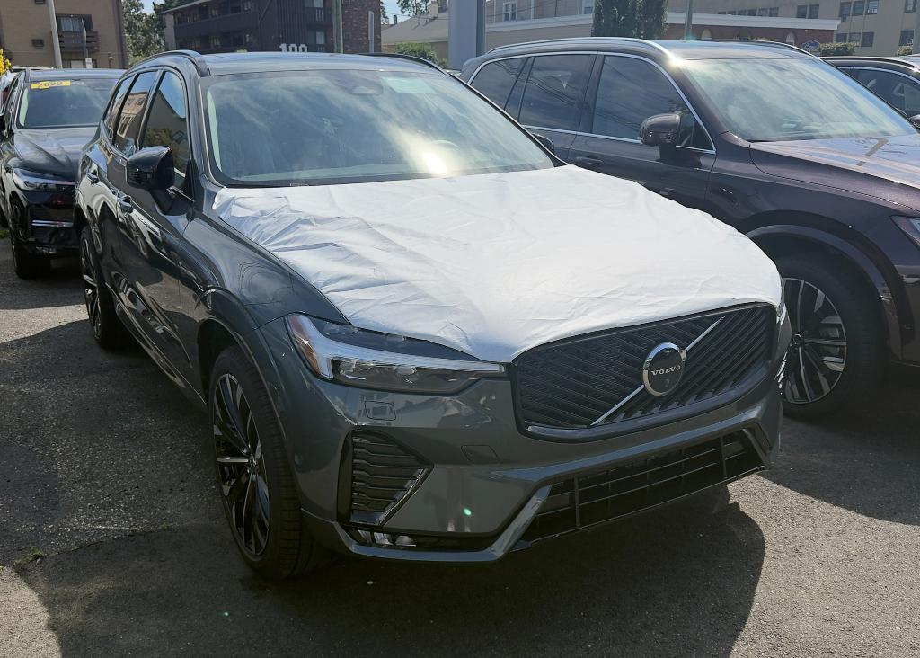 new 2026 Volvo XC60 car, priced at $63,077