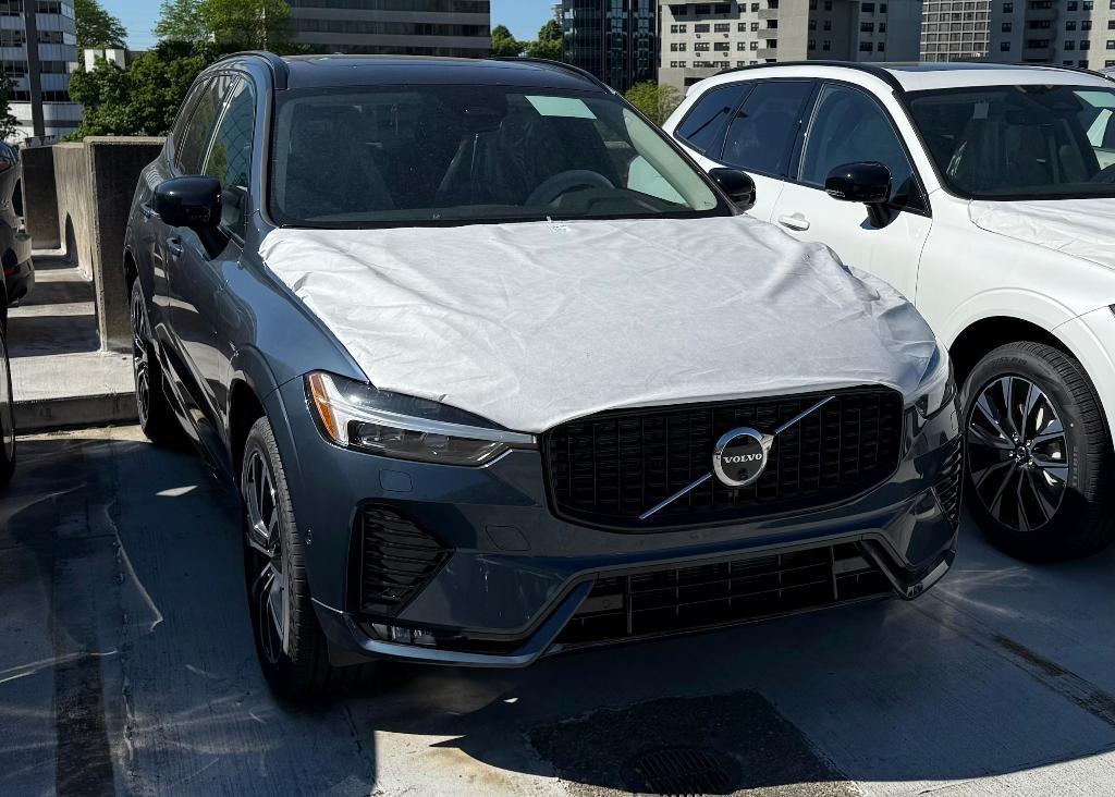 new 2025 Volvo XC60 car, priced at $55,360