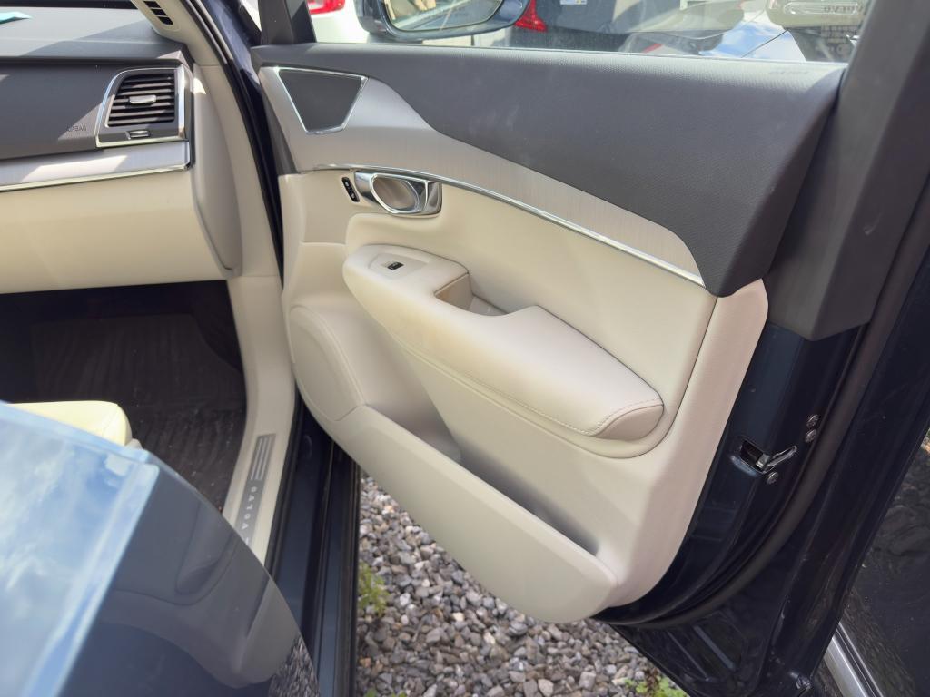 used 2023 Volvo XC90 car, priced at $40,951