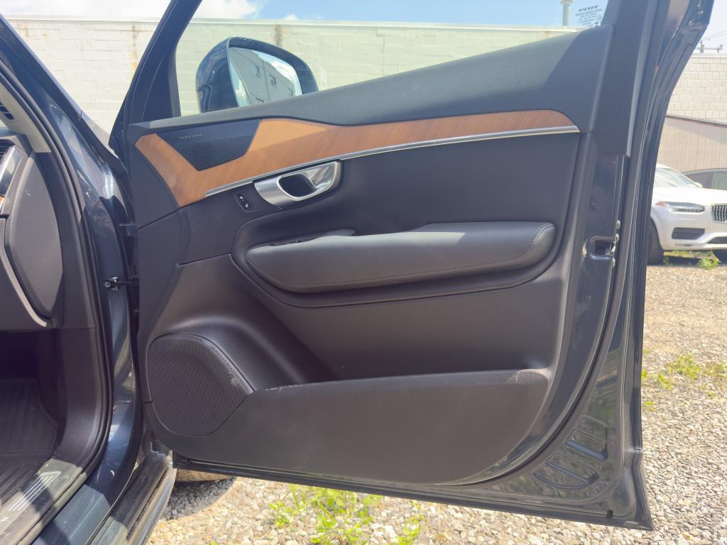 used 2024 Volvo XC90 car, priced at $48,371
