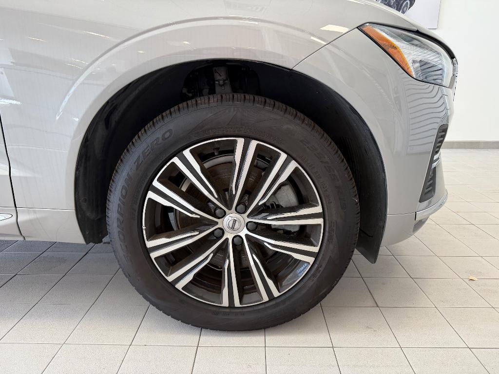 used 2022 Volvo XC60 car, priced at $37,925
