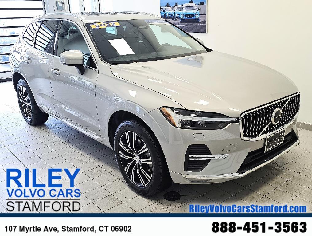 used 2022 Volvo XC60 car, priced at $37,219