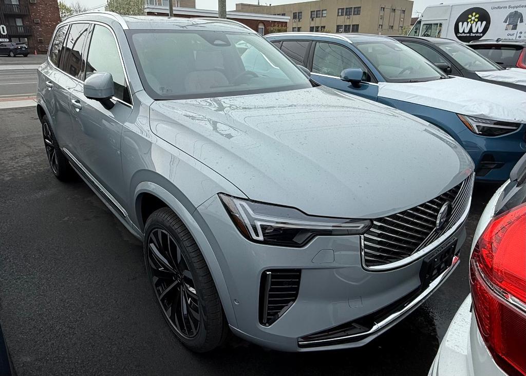 new 2025 Volvo XC90 car, priced at $64,645