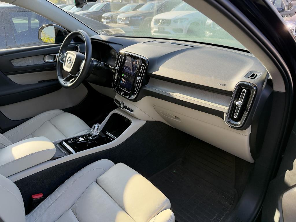 used 2023 Volvo XC40 car, priced at $32,039