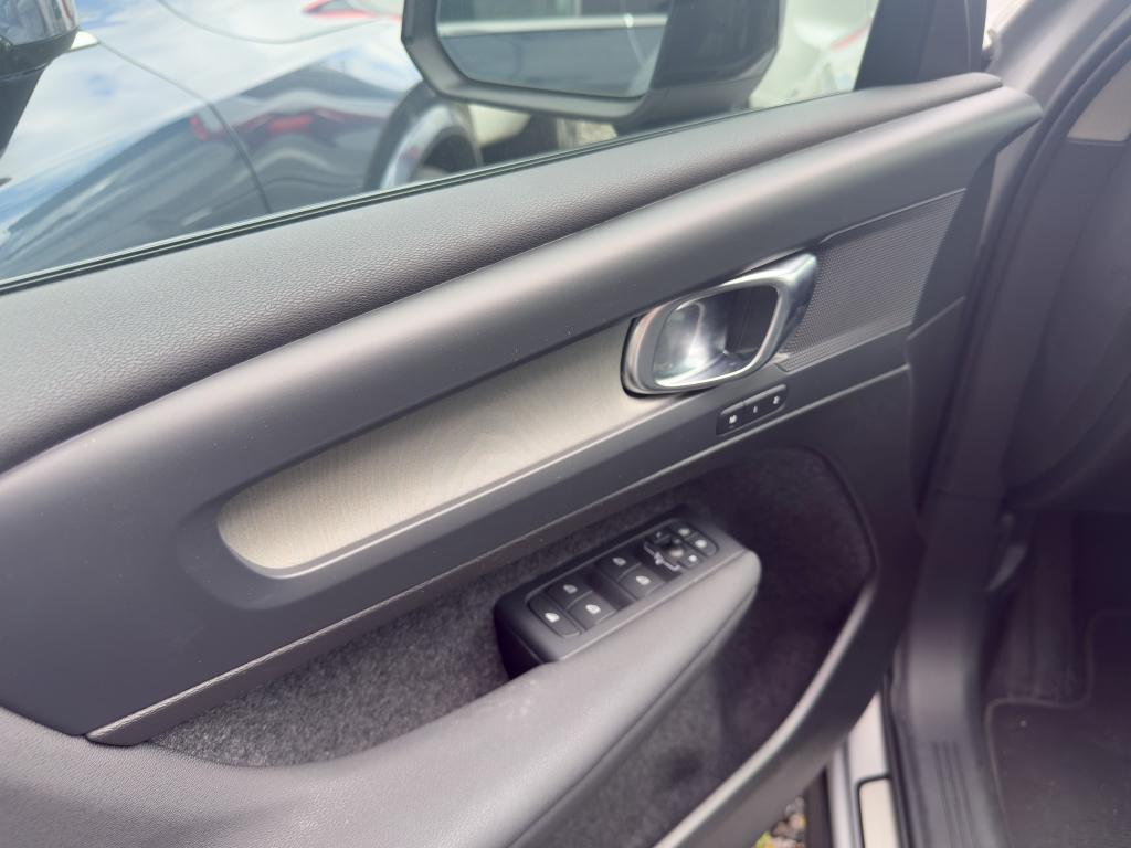 used 2023 Volvo XC40 car, priced at $34,419