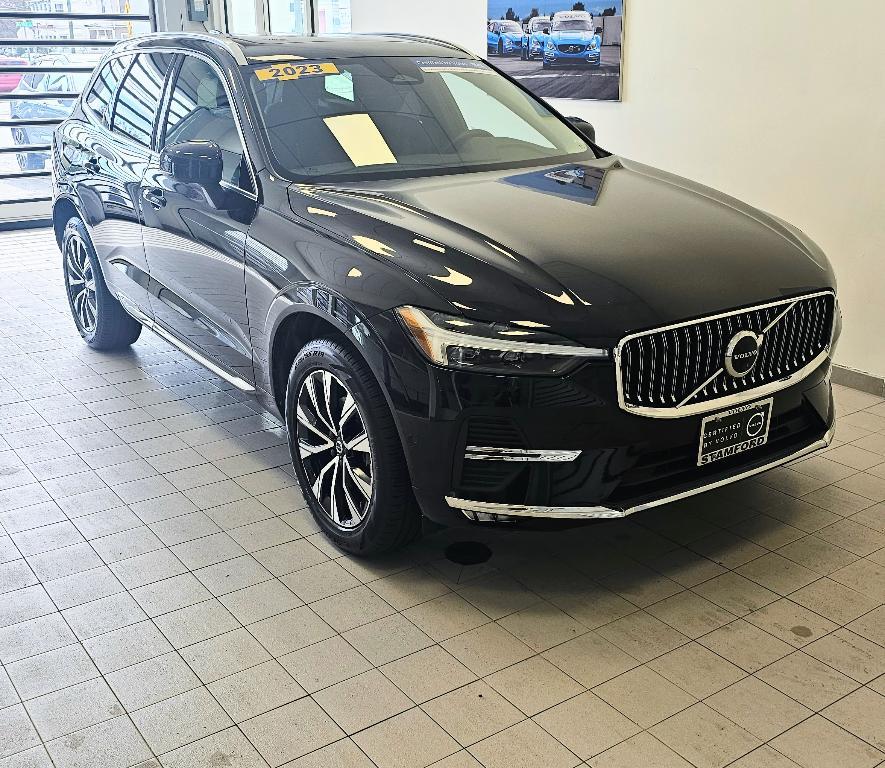 used 2023 Volvo XC60 car, priced at $33,392