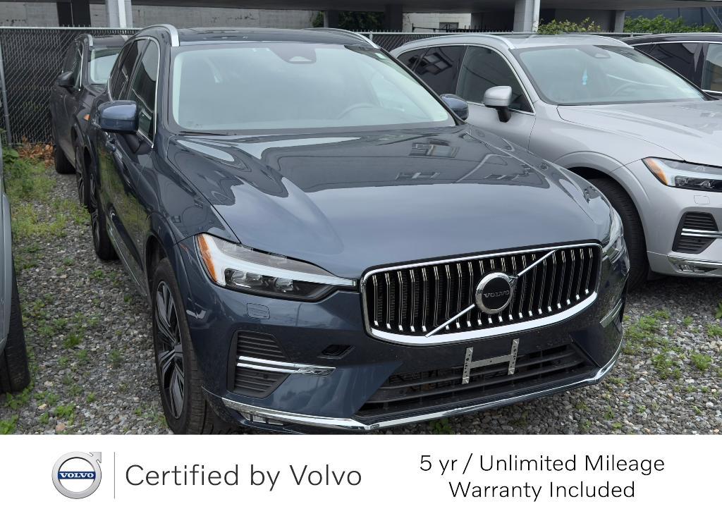 used 2022 Volvo XC60 car, priced at $36,997