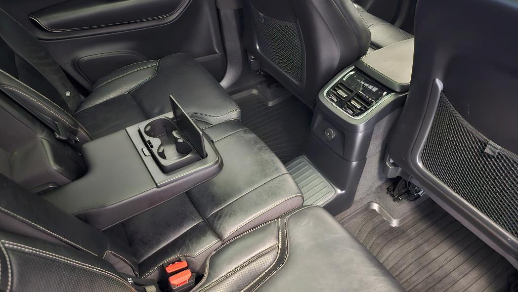 used 2022 Volvo XC90 Recharge Plug-In Hybrid car, priced at $48,889