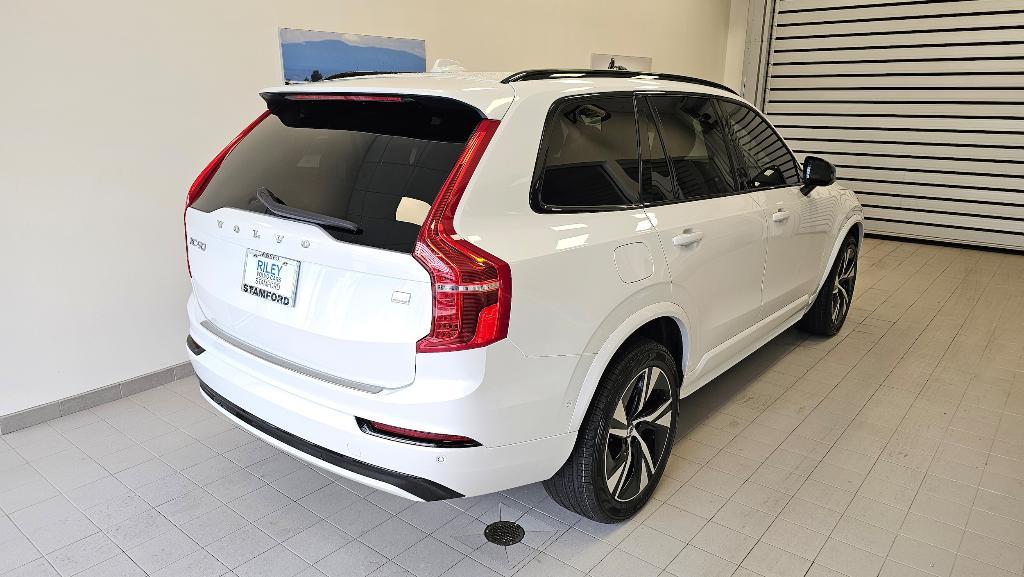 used 2022 Volvo XC90 Recharge Plug-In Hybrid car, priced at $48,889