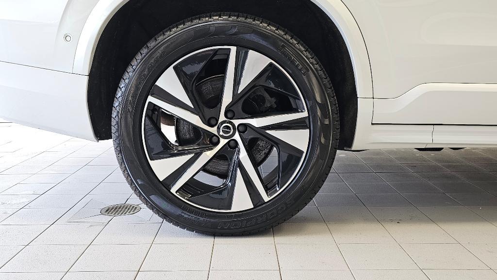 used 2022 Volvo XC90 Recharge Plug-In Hybrid car, priced at $48,889