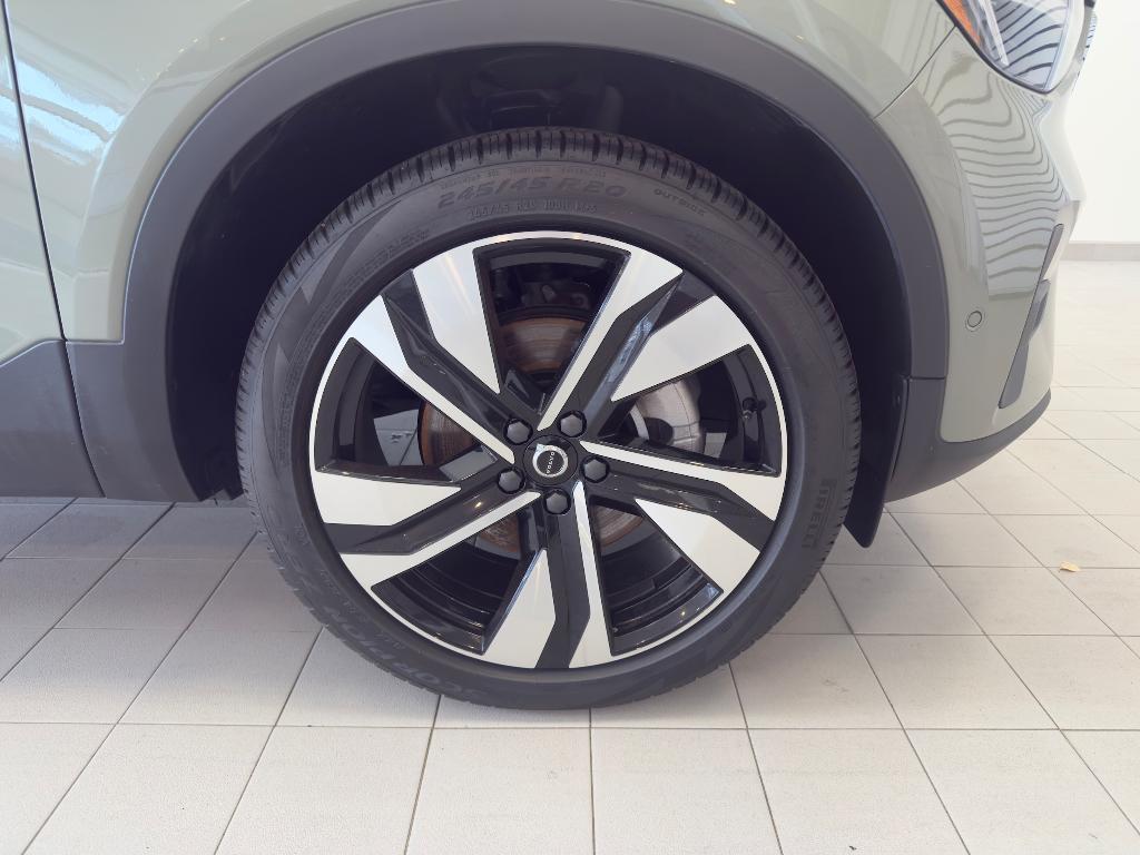 used 2023 Volvo XC40 car, priced at $34,648