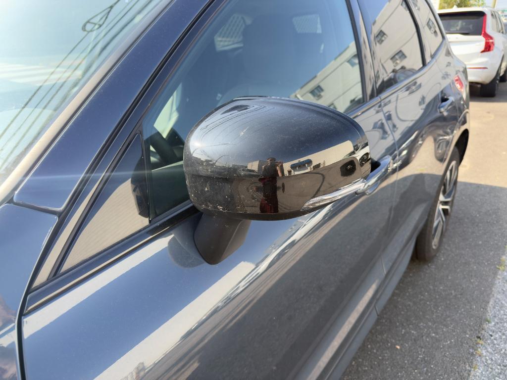 used 2023 Volvo XC60 car, priced at $37,813