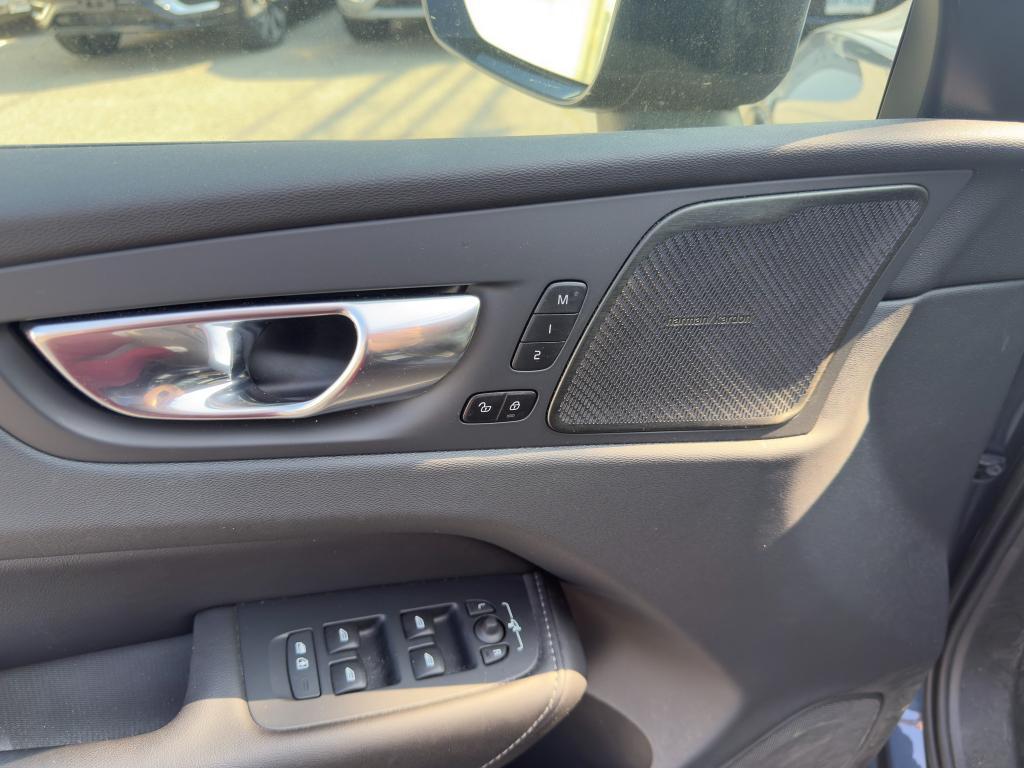 used 2023 Volvo XC60 car, priced at $37,813