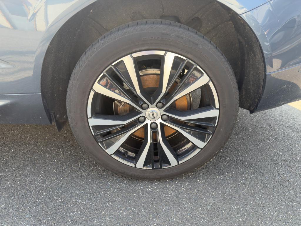 used 2023 Volvo XC60 car, priced at $37,813