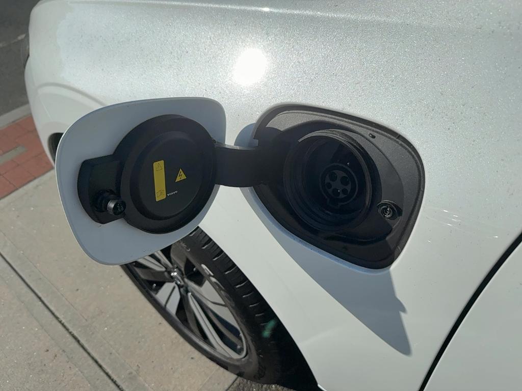 new 2025 Volvo XC60 Plug-In Hybrid car, priced at $55,036