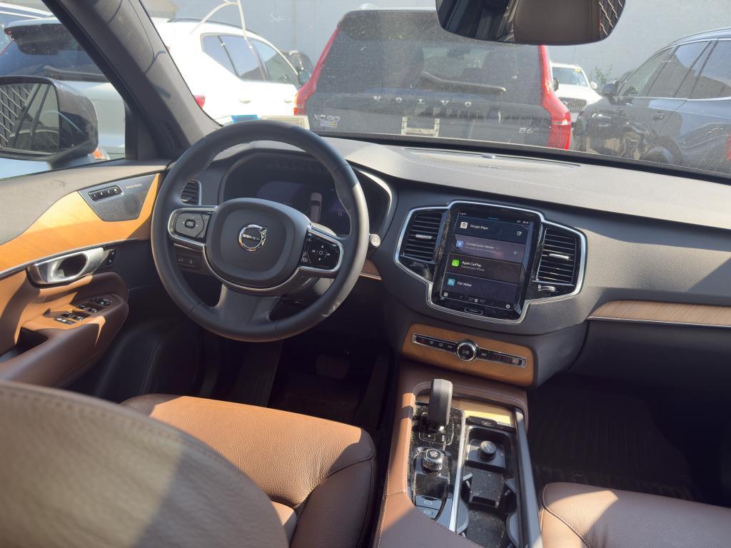 used 2024 Volvo XC90 Recharge Plug-In Hybrid car, priced at $54,097