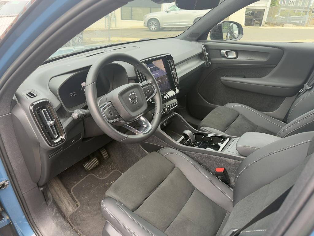 used 2023 Volvo XC40 Recharge Pure Electric car, priced at $30,924