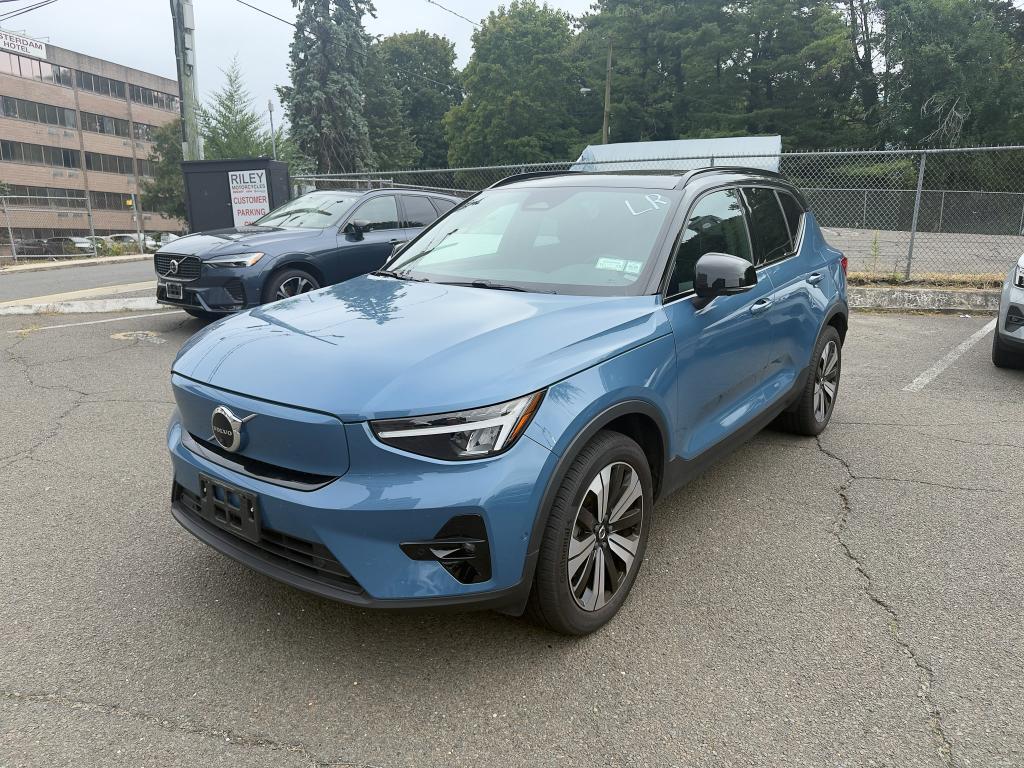 used 2023 Volvo XC40 Recharge Pure Electric car, priced at $31,947