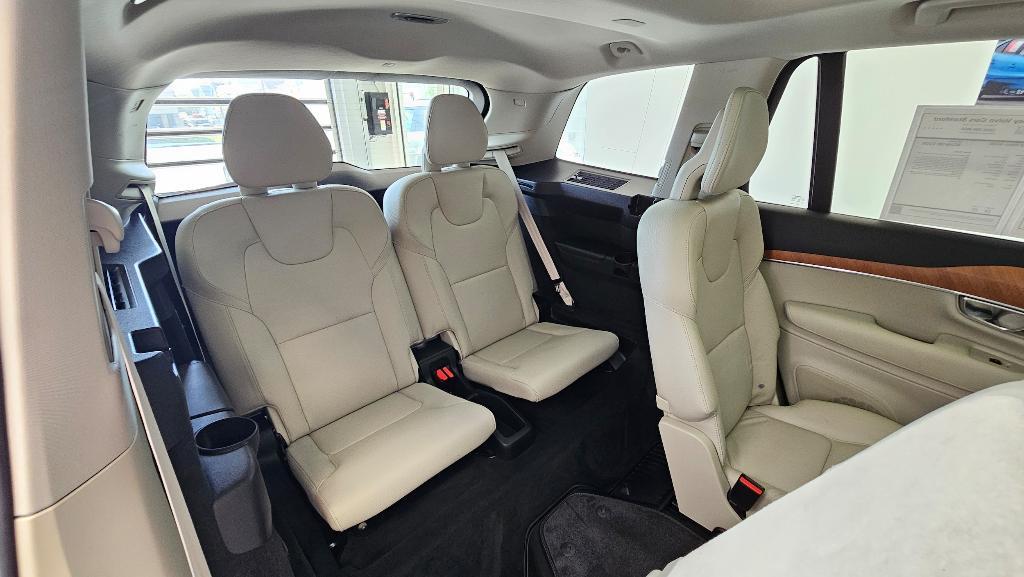used 2022 Volvo XC90 car, priced at $42,528