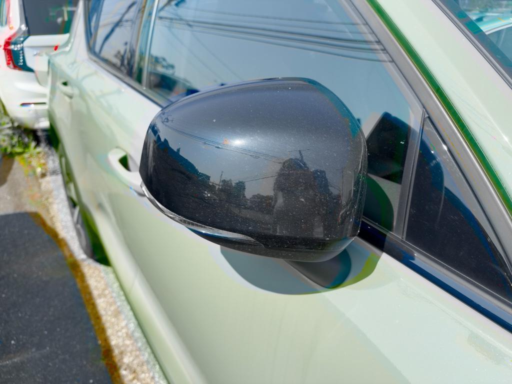 used 2023 Volvo XC40 car, priced at $31,504