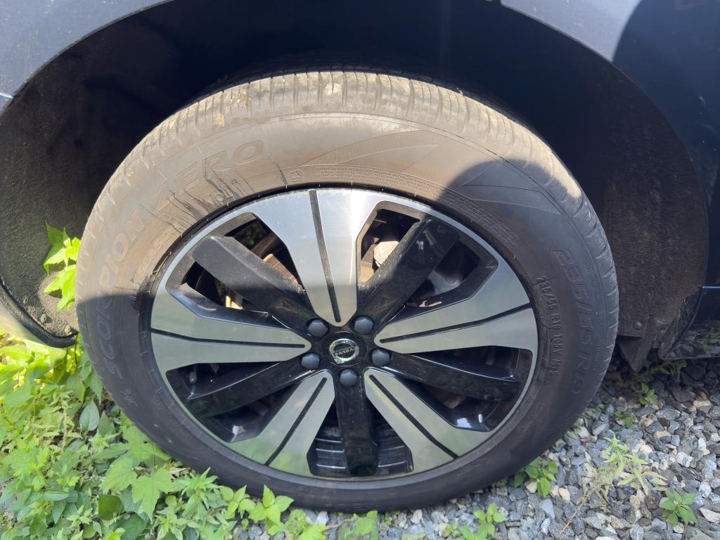 used 2024 Volvo XC60 Recharge Plug-In Hybrid car, priced at $50,530