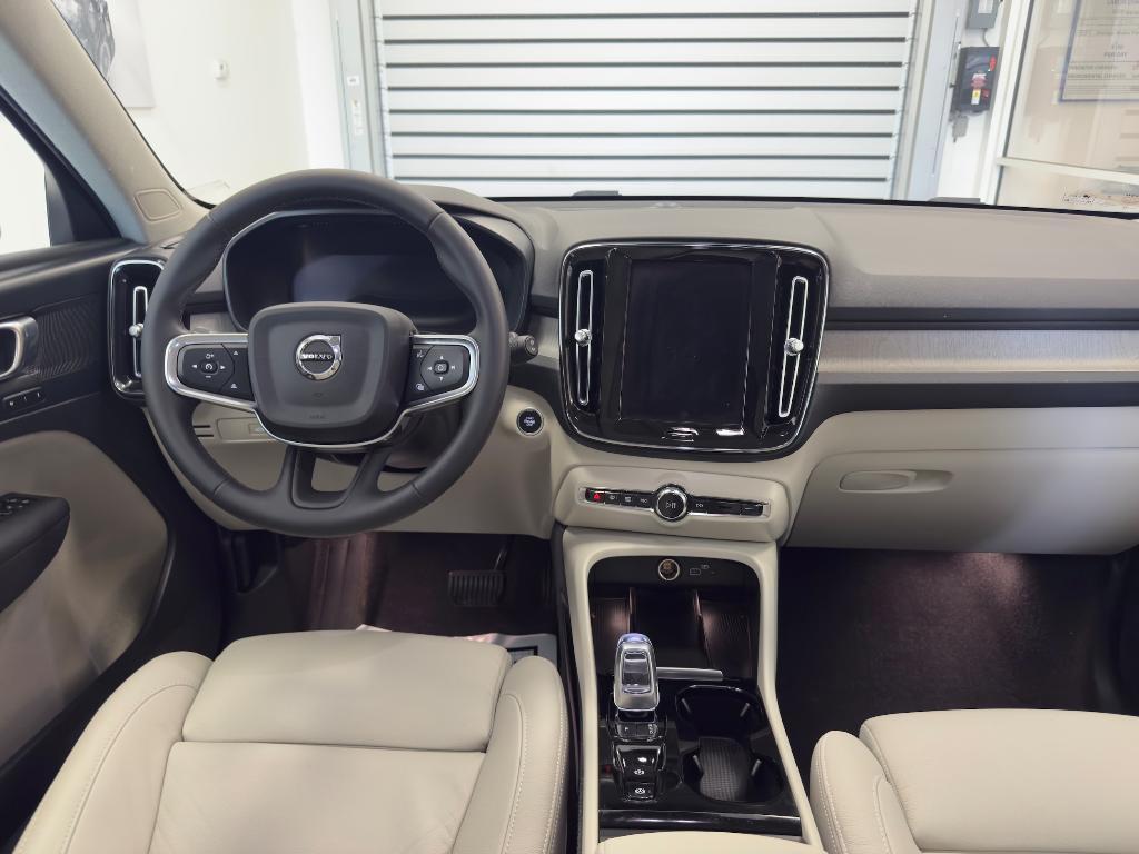 used 2023 Volvo XC40 car, priced at $32,337