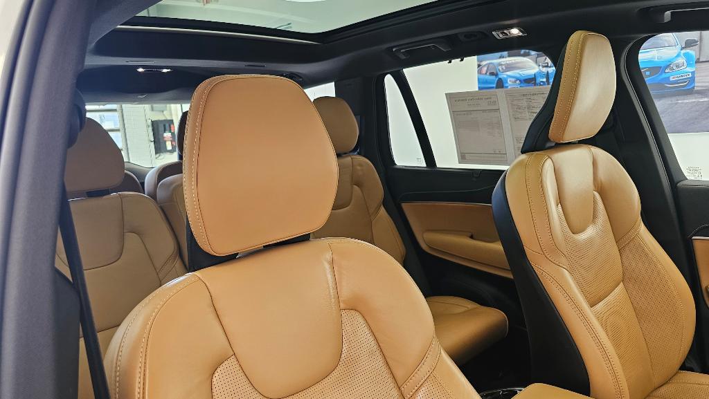 used 2022 Volvo XC90 car, priced at $40,207