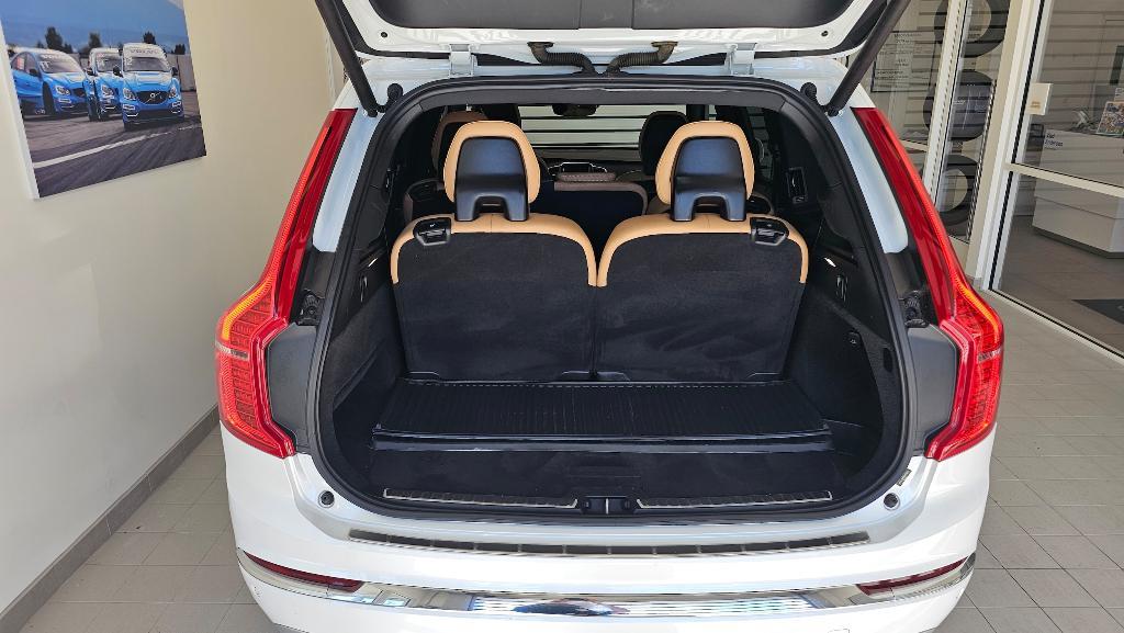 used 2022 Volvo XC90 car, priced at $40,207